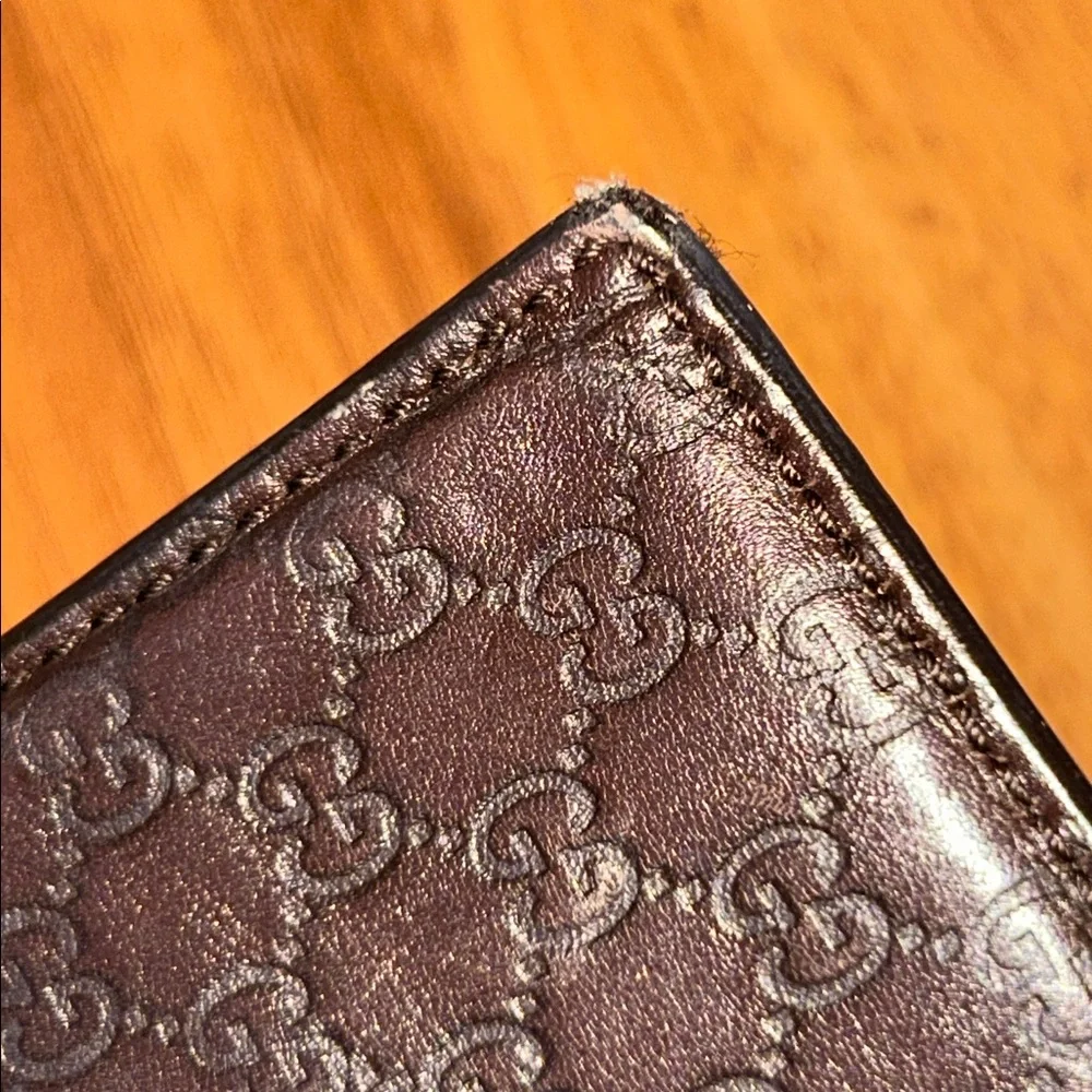 Authentic Gucci Microguccissima Card Case / Card Holder